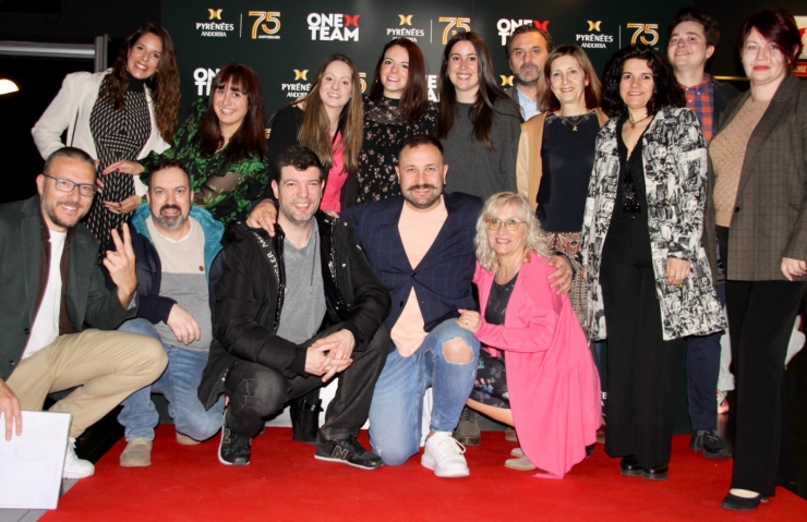 Treballadors i treballadores de Grup Pyrénées que formen part de 'One Team'.